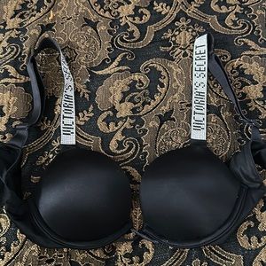 32AA Victoria’s Secret Bombshell rhinestone strap black bra - used 2-3 times